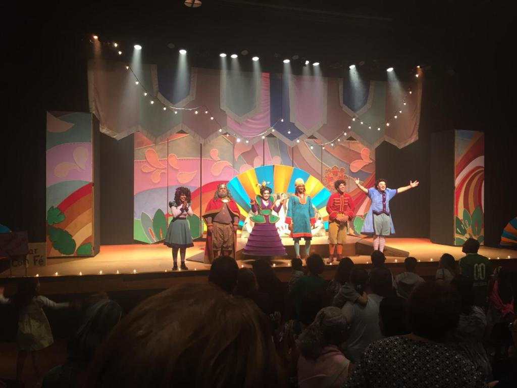 Movimento Tropicalista ganha versão infantil no&nbsp;teatro