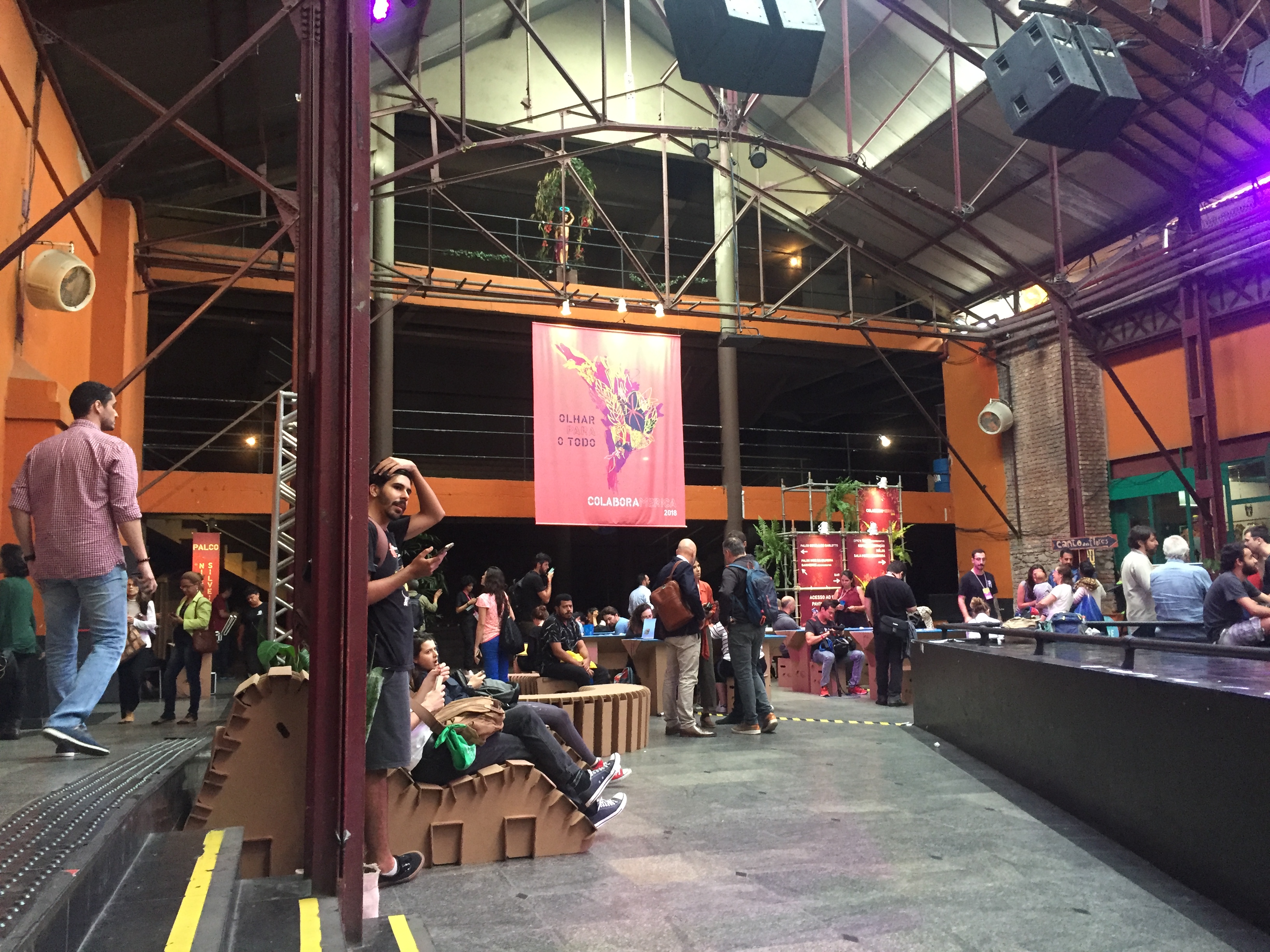 3F2D3269-C798-4114-B7BF-77D54B3511F7