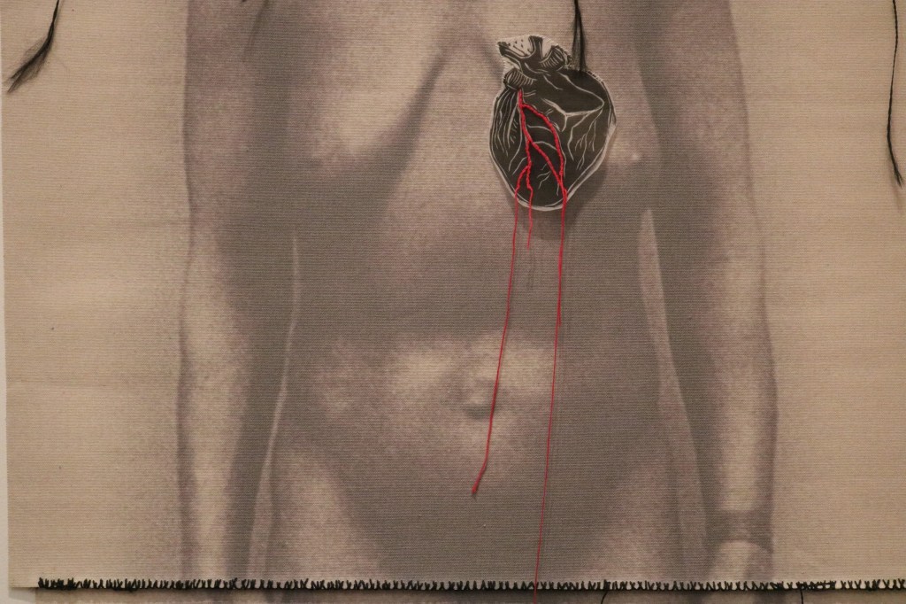 Exposição destaca o lugar da mulher negra e as cicatrizes deixadas pela&nbsp;escravidão