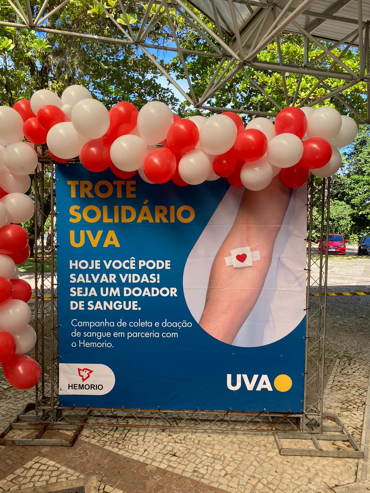 UVA Barra em parceria com o Hemorio realiza ação de doação de sangue
