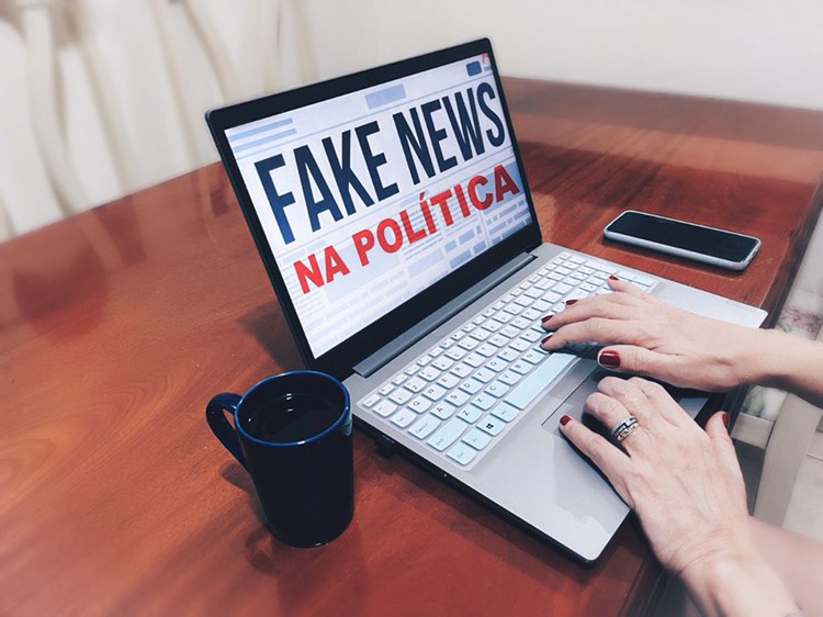 A Influência das Redes Sociais e das Fake News nas Campanhas Eleitorais e na Opinião Pública 