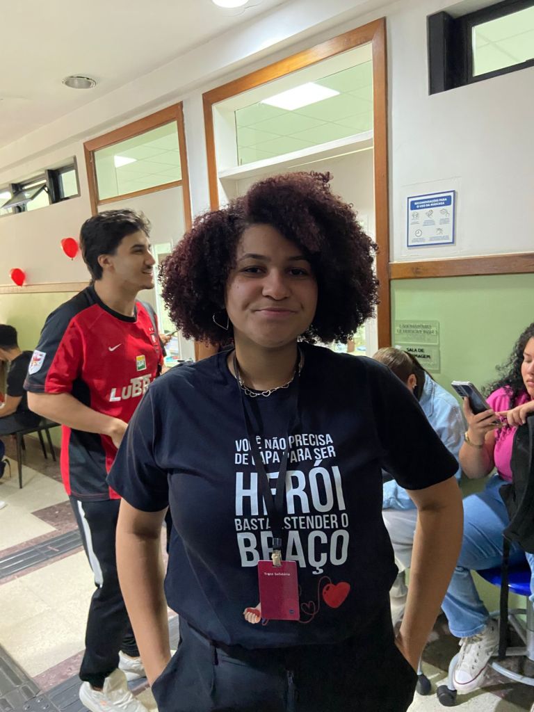 “Medo não pode ser maior do que a vontade de ajudar” Comenta: Sarah Galdino (Reprodução: Agência UVA Barra)