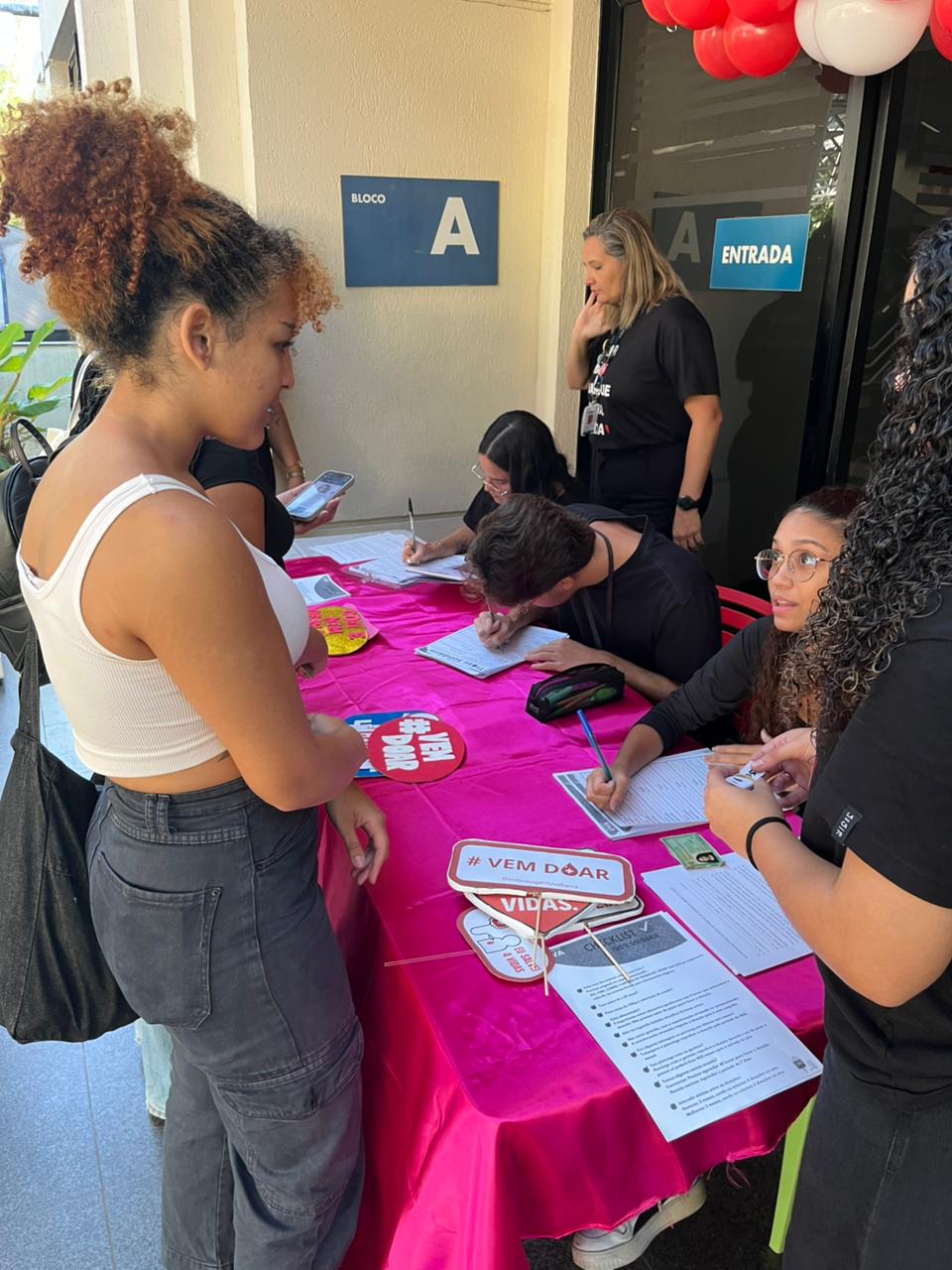 Em parceria com o Hemorio, curso de Enfermagem da UVA realiza 5a. Edição do Trote Solidário que salva&nbsp;vidas